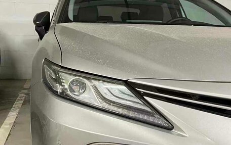 Toyota Camry, 2022 год, 3 500 000 рублей, 5 фотография
