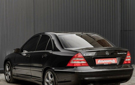 Mercedes-Benz C-Класс, 2005 год, 740 000 рублей, 4 фотография