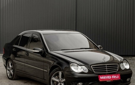 Mercedes-Benz C-Класс, 2005 год, 740 000 рублей, 3 фотография