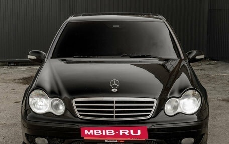Mercedes-Benz C-Класс, 2005 год, 740 000 рублей, 2 фотография