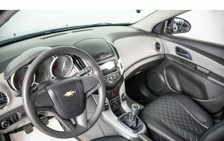 Chevrolet Cruze II, 2014 год, 869 000 рублей, 7 фотография