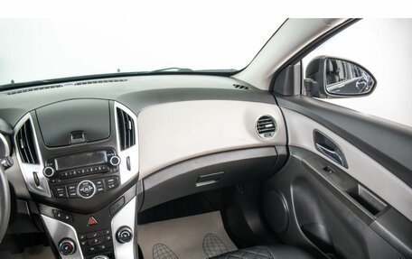 Chevrolet Cruze II, 2014 год, 869 000 рублей, 13 фотография