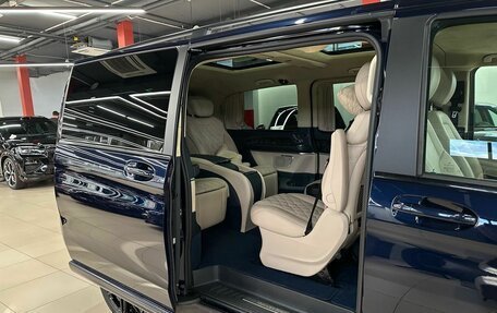 Mercedes-Benz V-Класс, 2019 год, 4 200 000 рублей, 7 фотография
