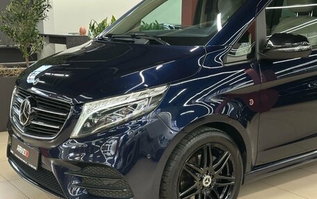 Mercedes-Benz V-Класс, 2019 год, 4 200 000 рублей, 6 фотография