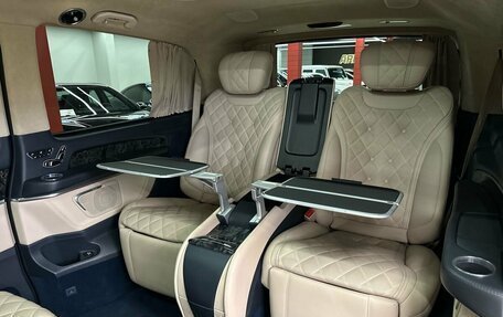 Mercedes-Benz V-Класс, 2019 год, 4 200 000 рублей, 23 фотография