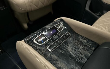 Mercedes-Benz V-Класс, 2019 год, 4 200 000 рублей, 29 фотография