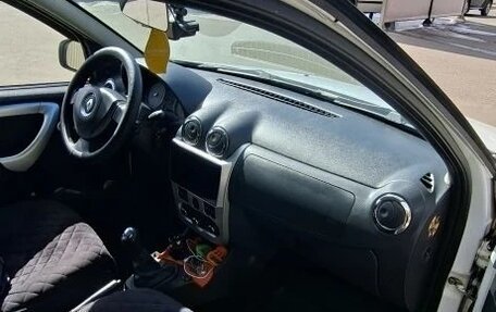 Renault Sandero I, 2012 год, 520 000 рублей, 8 фотография