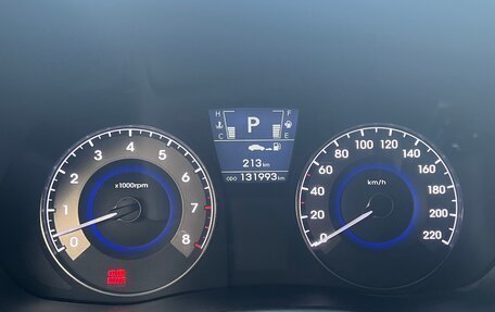 Hyundai Solaris II рестайлинг, 2011 год, 520 000 рублей, 2 фотография