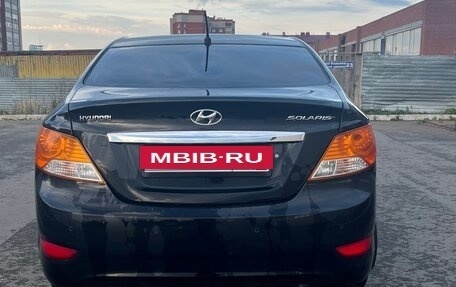 Hyundai Solaris II рестайлинг, 2011 год, 520 000 рублей, 4 фотография
