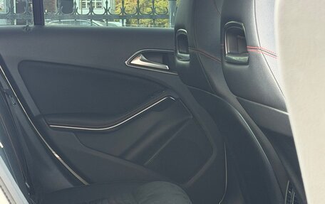 Mercedes-Benz CLA, 2016 год, 2 170 000 рублей, 26 фотография