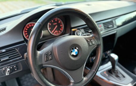 BMW 3 серия, 2011 год, 1 590 000 рублей, 23 фотография