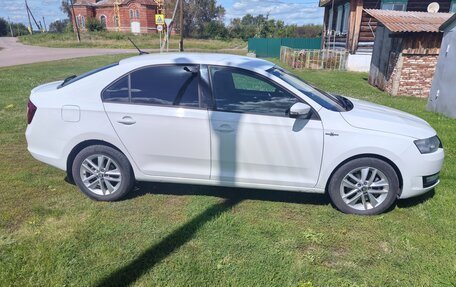Skoda Rapid I, 2018 год, 1 080 000 рублей, 12 фотография
