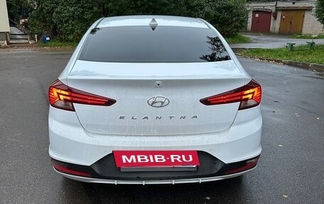 Hyundai Elantra VI рестайлинг, 2019 год, 999 999 рублей, 2 фотография