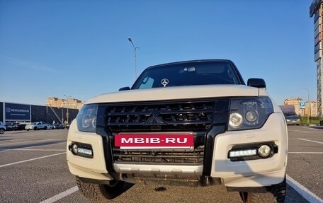 Mitsubishi Pajero IV, 2019 год, 4 390 000 рублей, 11 фотография