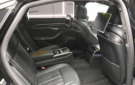 Audi A8, 2019 год, 4 567 000 рублей, 14 фотография
