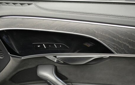 Audi A8, 2019 год, 4 567 000 рублей, 17 фотография