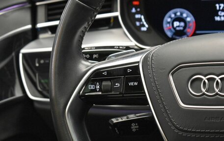 Audi A8, 2019 год, 4 567 000 рублей, 24 фотография