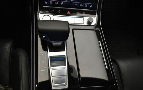 Audi A8, 2019 год, 4 567 000 рублей, 36 фотография