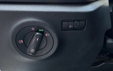 Volkswagen Polo VI (EU Market), 2022 год, 1 377 000 рублей, 25 фотография