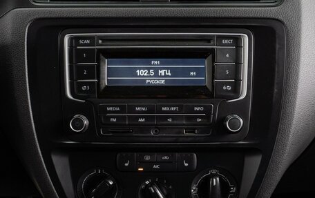 Volkswagen Jetta VI, 2015 год, 1 065 000 рублей, 13 фотография