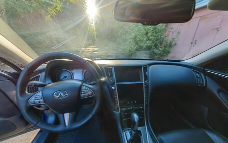 Infiniti Q50 I рестайлинг, 2017 год, 2 070 000 рублей, 6 фотография
