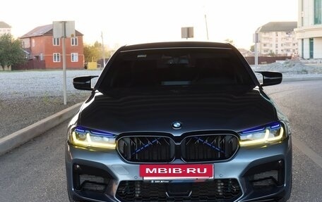 BMW 5 серия, 2018 год, 2 990 000 рублей, 5 фотография