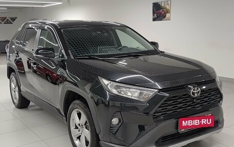Toyota RAV4, 2020 год, 2 969 000 рублей, 3 фотография