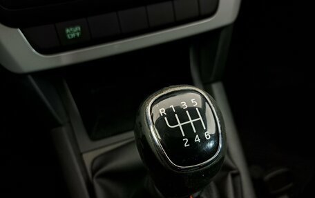 Skoda Yeti I рестайлинг, 2013 год, 1 050 000 рублей, 20 фотография