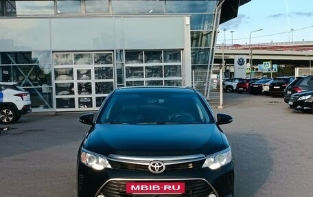 Toyota Camry, 2016 год, 1 880 000 рублей, 2 фотография