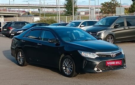Toyota Camry, 2016 год, 1 880 000 рублей, 3 фотография