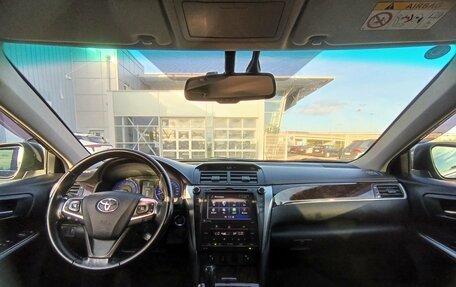 Toyota Camry, 2016 год, 1 880 000 рублей, 15 фотография