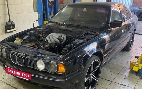 BMW 5 серия, 1989 год, 200 000 рублей, 4 фотография