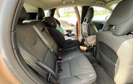 Volvo V40 II рестайлинг, 2014 год, 1 300 000 рублей, 3 фотография