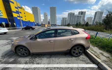 Volvo V40 II рестайлинг, 2014 год, 1 300 000 рублей, 4 фотография