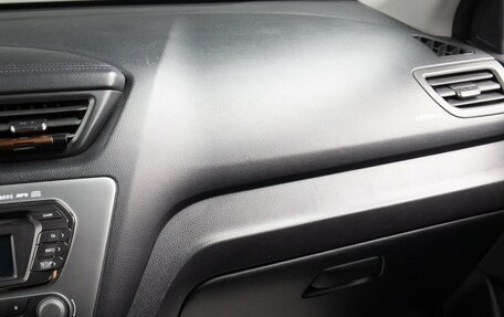 KIA Rio III рестайлинг, 2015 год, 979 000 рублей, 13 фотография