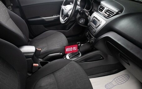 KIA Rio III рестайлинг, 2015 год, 979 000 рублей, 17 фотография