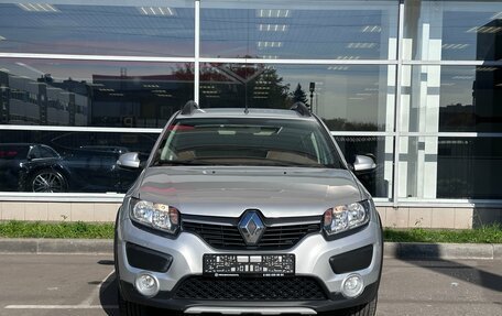 Renault Sandero II рестайлинг, 2017 год, 900 000 рублей, 2 фотография