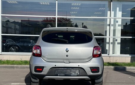 Renault Sandero II рестайлинг, 2017 год, 900 000 рублей, 5 фотография