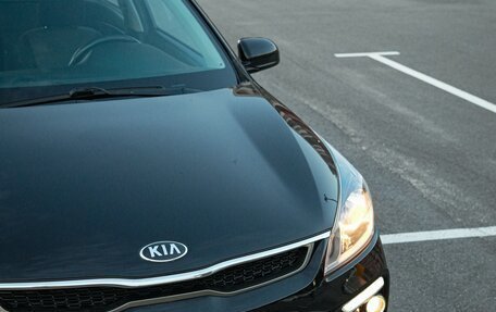 KIA Rio IV, 2018 год, 1 360 000 рублей, 10 фотография