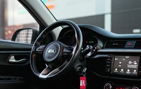 KIA Rio IV, 2018 год, 1 360 000 рублей, 15 фотография
