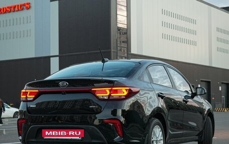KIA Rio IV, 2018 год, 1 360 000 рублей, 4 фотография