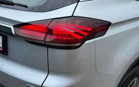 Geely Atlas, 2023 год, 2 045 000 рублей, 5 фотография