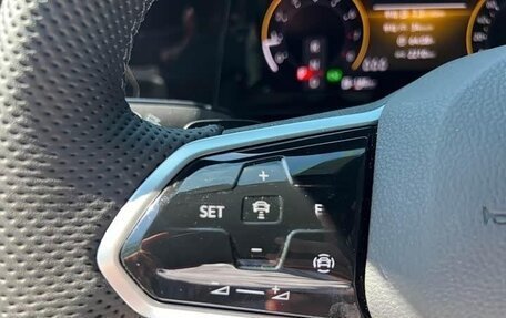 Volkswagen Golf VIII, 2022 год, 2 115 000 рублей, 15 фотография