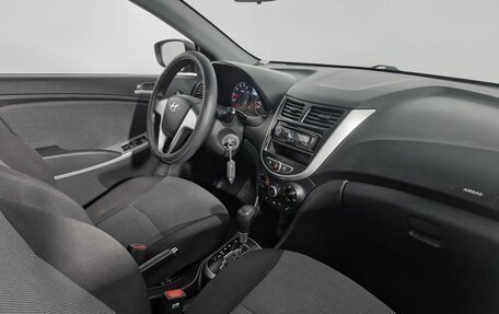 Hyundai Solaris II рестайлинг, 2011 год, 679 000 рублей, 10 фотография