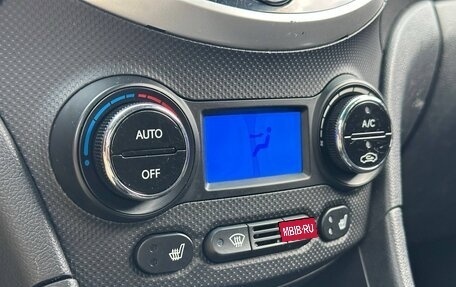 Hyundai Solaris II рестайлинг, 2011 год, 799 000 рублей, 18 фотография