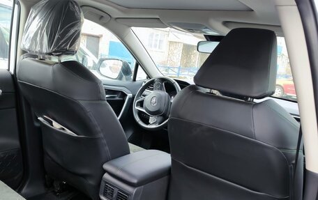 Toyota RAV4, 2024 год, 4 150 000 рублей, 15 фотография