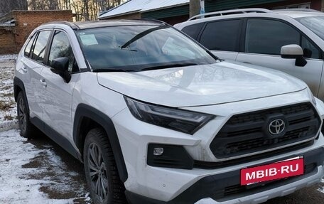 Toyota RAV4, 2024 год, 4 150 000 рублей, 17 фотография