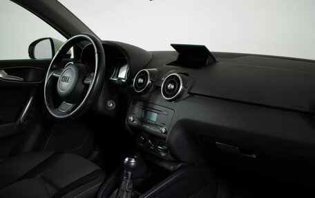 Audi A1, 2011 год, 900 000 рублей, 7 фотография