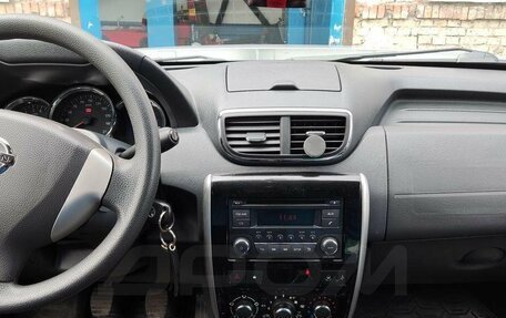 Nissan Terrano III, 2016 год, 1 000 000 рублей, 8 фотография
