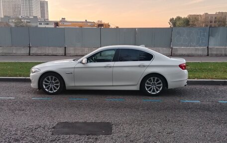 BMW 5 серия, 2010 год, 1 950 000 рублей, 7 фотография